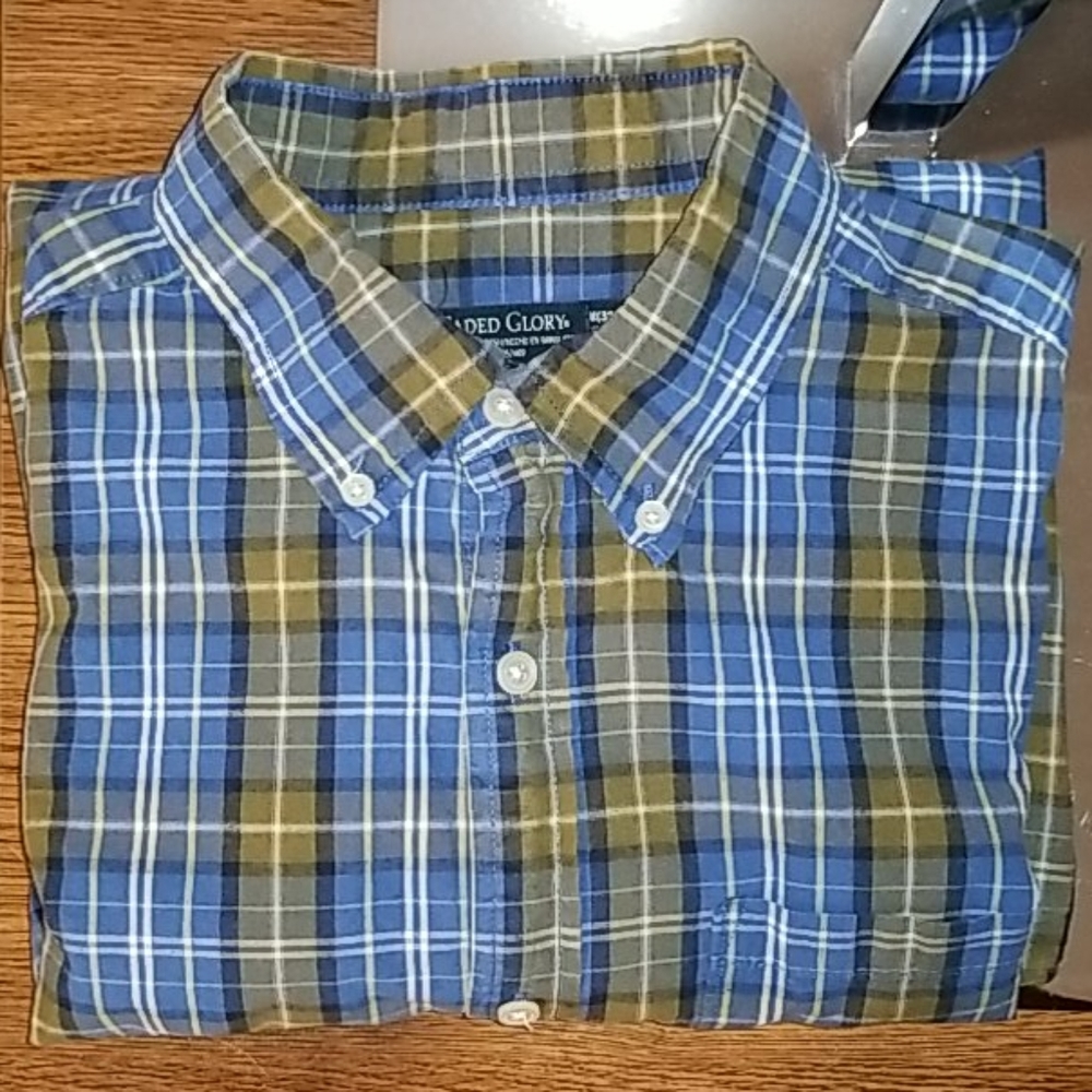 <FADED GLORY> 100% Cotton Plaid Button Down Shirt